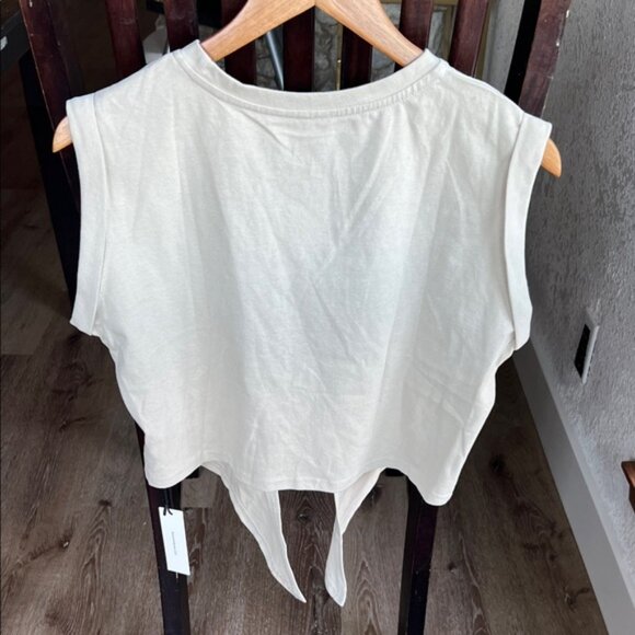 New with tags Commense light beige Muscle Tee - Picture 2 of 3